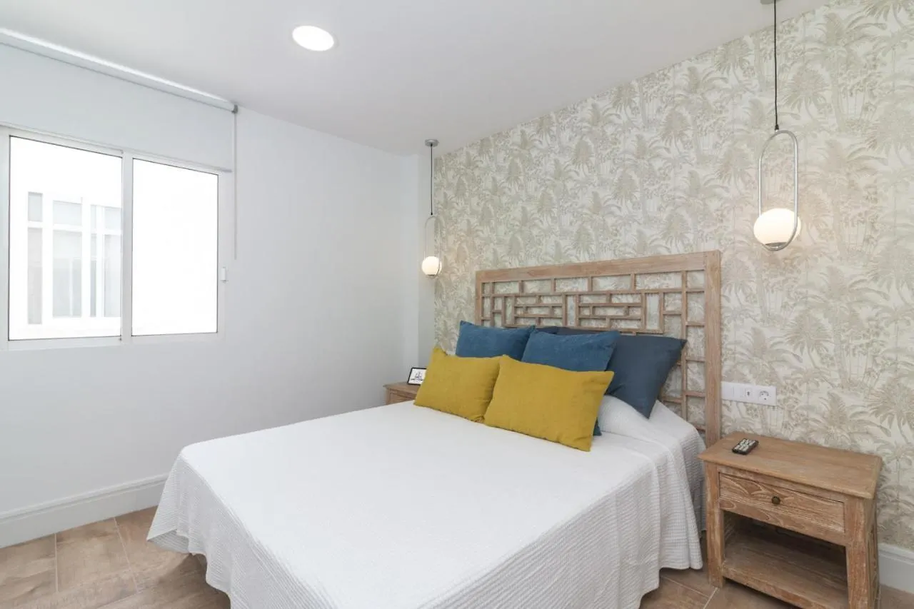 Apartment Homeforguest Atico Cecilia Con Vistas Al Mar En Los Cristianos Los Cristianos